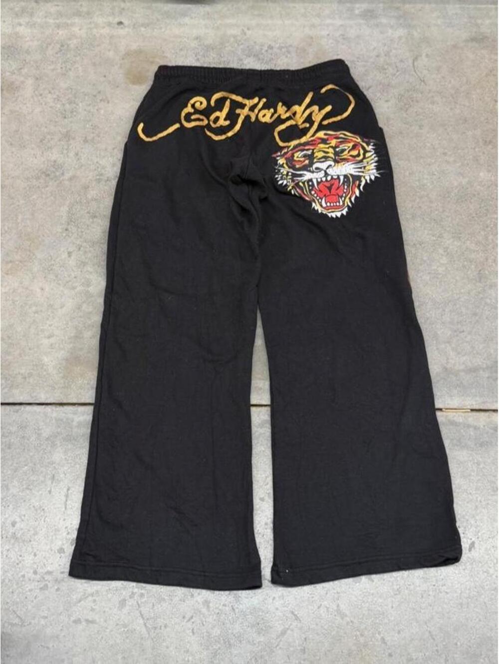 vintage ed hardy relaxed baggy flared leg black sweatpants size medium HAS STAIN